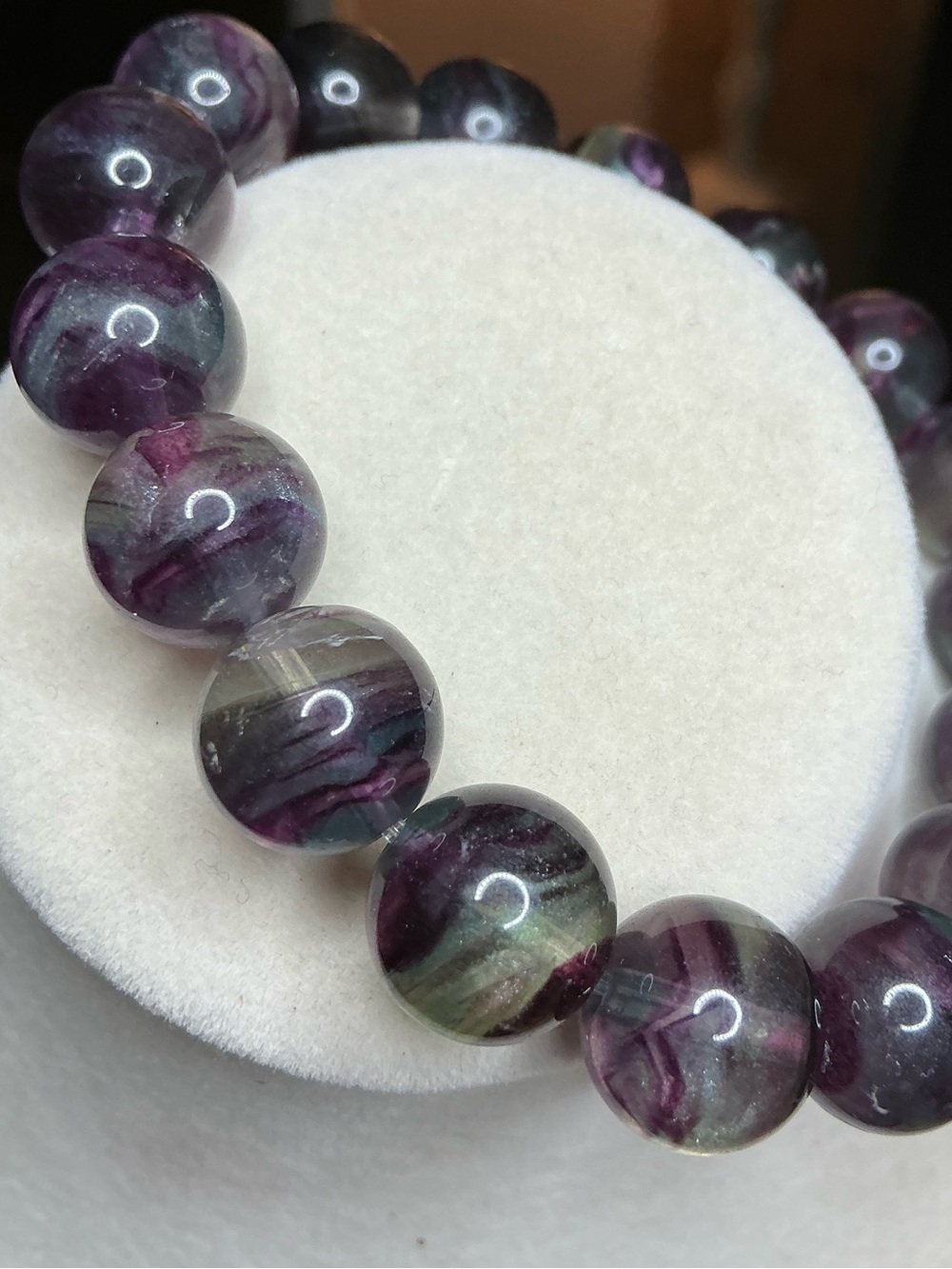 Unique Rainbow Fluorite 11mm - Picture 4 of 4